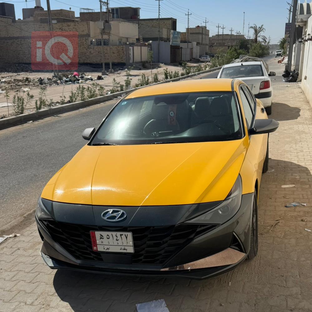 هیوندای ئەلەنترا